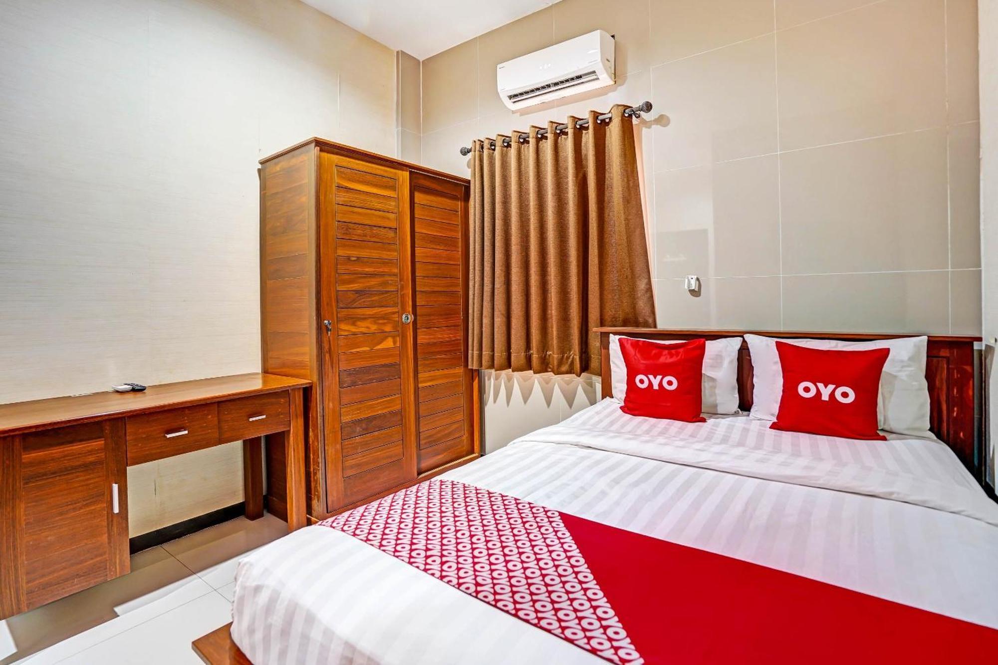 Oyo 90889 Dkb Residence Surabaya Ngoại thất bức ảnh
